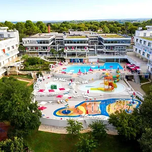 Отель Delfin Plava Laguna Mugeba